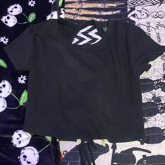 Wild Fable Black Cropped Tee - Picture 1 of 3